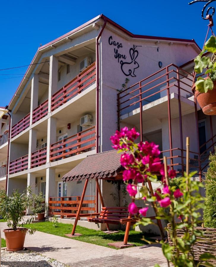 Casa Ypu Hotel 2 Mai Bagian luar foto